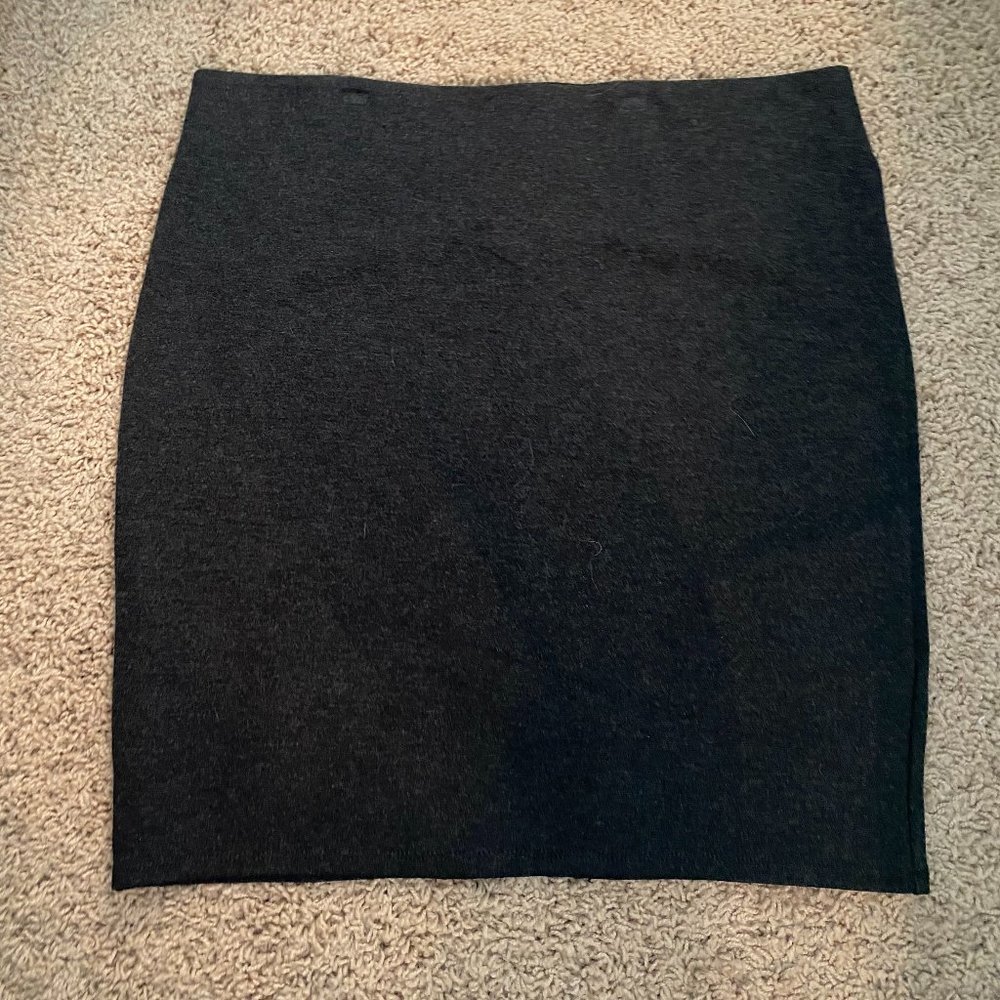 Ann Taylor LOFT Grey Pencil Skirt - Medium